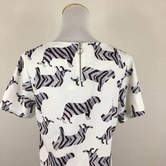 TWIK SIMONS White Multi Color Tiger Print Zip Back Short Sleeve Shirt Top - Picture 9 of 10